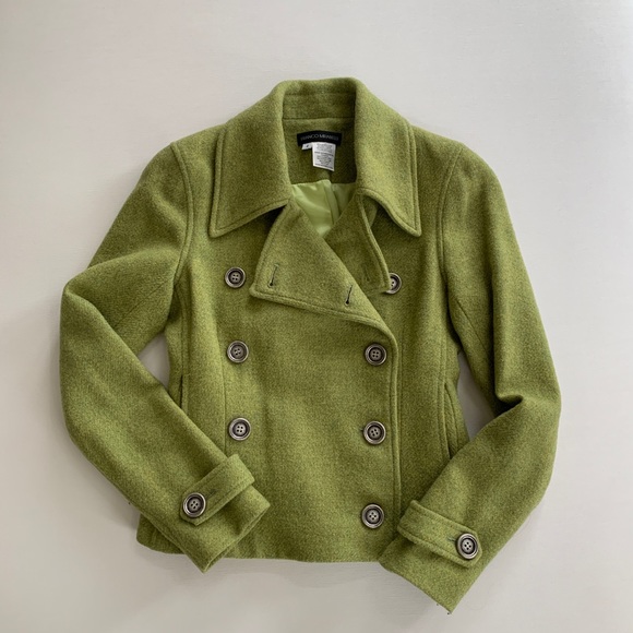 Women’s short length jacket (size 2) - Picture 1 of 4